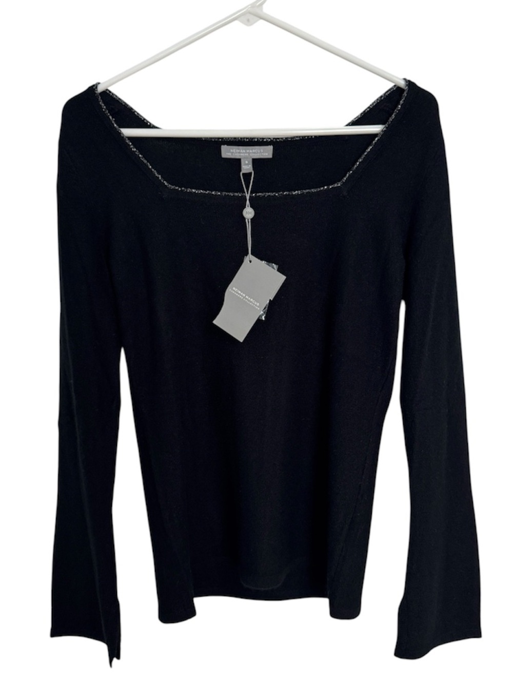 NWT Neiman Marcus 100% Cashmere Square Neck Bell Sleeve Black Sweater Size Small